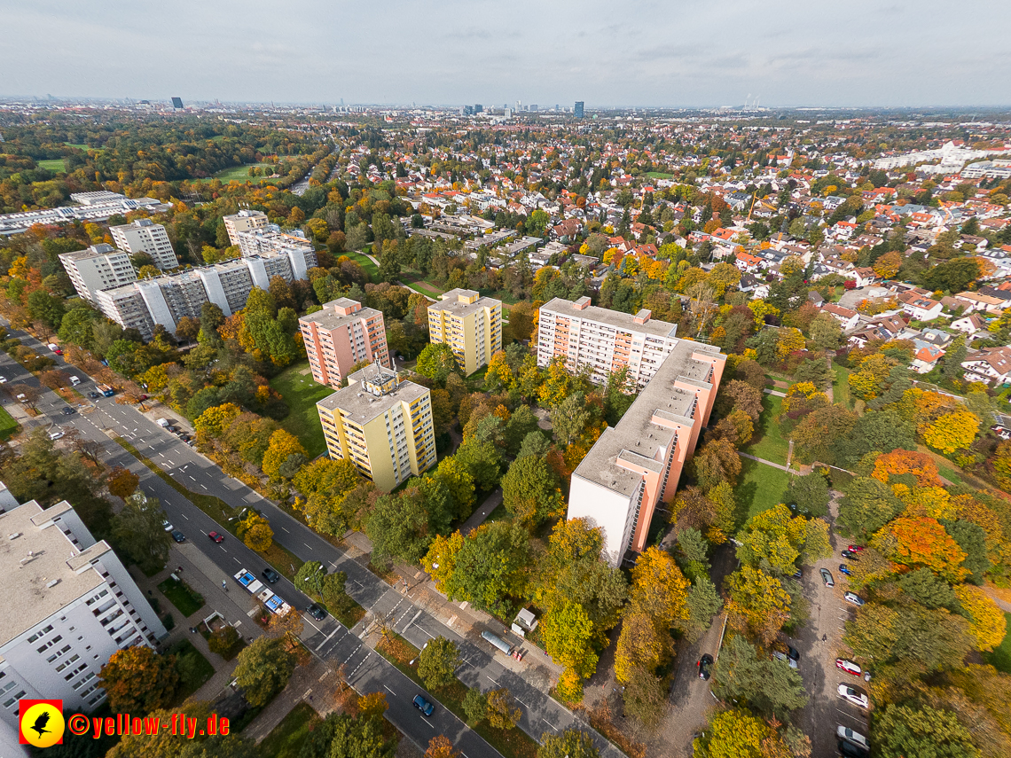 13.10.2022 - Fassadensnaierung am Karl-Marx-Ring 11-21